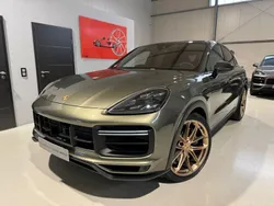 Grün Gebraucht 2023 Porsche Cayenne Turbo GT SUV | 187.900 €