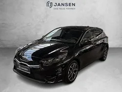Schwarz Neu 2025 Kia Ceed 4 Kleinwagen | 28.390 € (Fairer Preis)