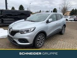 Grau Gebraucht 2021 Renault Kadjar Zen SUV | 12.490 € (Guter Preis)