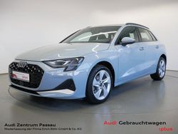 Grau Gebraucht 2024 Audi A3 Advanced Plus Limousine | 29.300 € (Etwas zu teuer)