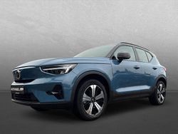 Fjord blue (metallic) Gebraucht 2022 Volvo XC40 SUV | 33.880 € (Teuer)