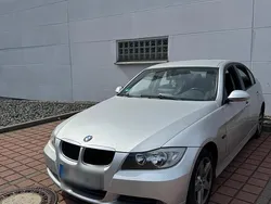 Silber Gebraucht 2006 BMW 318 Limousine | 2.499 € (Guter Preis)