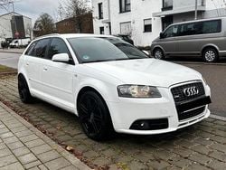 Weiß Gebraucht 2008 Audi A3 Sportback Kleinwagen | 6.200 € (Fairer Preis)