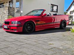 Rot Gebraucht 1995 BMW 328 Cabriolet Cabrio | 14.900 €