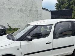 Weiß Gebraucht 2012 Skoda Roomster Van / Kleinbus | 1.700 € (Superpreis)