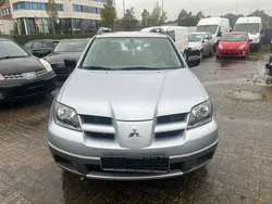 Silber Gebraucht 2003 Mitsubishi Outlander Comfort Edition SUV | 5.990 €