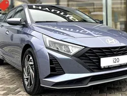 Grau Neu 2025 Hyundai i20 Select Limousine | 19.649 € (Superpreis)