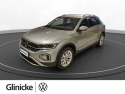 Pyritsilber metallic Neu 2024 VW T-Roc Style SUV | 26.570 € (Etwas zu teuer)
