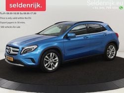 Blau Gebraucht 2014 Mercedes GLA180 Ambition SUV | 12.400 € (Fairer Preis)