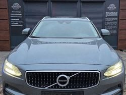 Grau Gebraucht 2019 Volvo V90 CC Pro Kombi | 23.800 € (Superpreis)