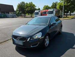 Grau Gebraucht 2012 Volvo S60 Limousine | 5.580 € (Fairer Preis)