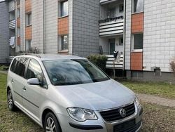 Silber Gebraucht 2007 VW Touran Van / Kleinbus | 2.700 € (Guter Preis)