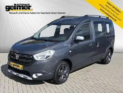 Grau Gebraucht 2017 Dacia Dokker Celebration Van | 11.950 € (Etwas zu teuer)