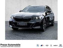Schwarz Neu 2025 BMW 520 M Sport Kombi | 69.990 € (Teuer)