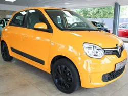 Gelb Gebraucht 2019 Renault Twingo LIMITED Kleinwagen | 9.500 € (Fairer Preis)