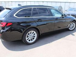 Saphirschwarz Gebraucht 2023 BMW 520 Kombi | 34.980 € (Fairer Preis)