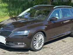 Braun Gebraucht 2016 Skoda Superb LAURIN & KLEMENT Kombi | 19.333 € (Fairer Preis)