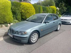 Grün Gebraucht 2002 BMW 318 Coupé | 3.050 € (Fairer Preis)