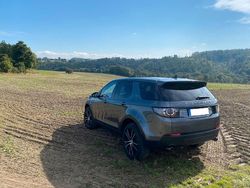 Grau Gebraucht 2016 Land Rover Discovery Sport Pure SUV | 12.999 € (Etwas zu teuer)