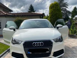 Weiß Gebraucht 2013 Audi A1 Attraction Kleinwagen | 7.700 € (Fairer Preis)