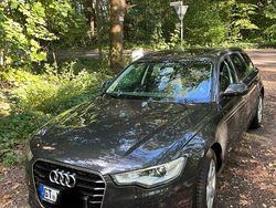 Grau Gebraucht 2012 Audi A6 Ambiente Kombi | 11.500 € (Guter Preis)