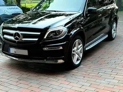 Schwarz Gebraucht 2015 Mercedes GL350 SUV | 21.950 €