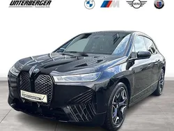 Schwarz Gebraucht 2023 BMW iX Sport Line SUV | 49.990 € (Fairer Preis)