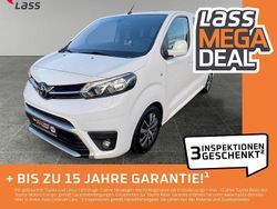 Schaumweiß Gebraucht 2018 Toyota Proace Verso Team Kombi | 25.980 € (Fairer Preis)