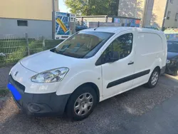 Gebraucht 2011 Peugeot Partner Tepee Tendance Van / Kleinbus | 4.150 € (Fairer Preis)