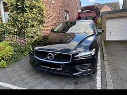 Schwarz Gebraucht 2019 Volvo V60 Kombi | 22.350 € (Fairer Preis)
