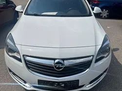 Weiß Gebraucht 2016 Opel Insignia Innovation Kombi | 4.500 € (Superpreis)