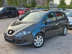 Grau Gebraucht 2008 Seat Altea XL Stylance Van / Kleinbus | 4.790 € (Fairer Preis)