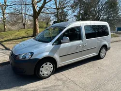Silber Gebraucht 2012 VW Caddy Maxi Van / Kleinbus | 8.300 € (Etwas zu teuer)
