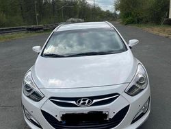 Weiß Gebraucht 2015 Hyundai i40 Edition Kombi | 6.000 € (Guter Preis)