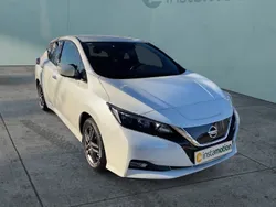 Weiß Gebraucht 2020 Nissan Leaf N-Connecta Kleinwagen | 16.190 € (Fairer Preis)