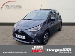 Grau Gebraucht 2018 Toyota Aygo x-sky Kleinwagen | 9.950 € (Fairer Preis)