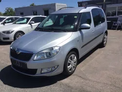 Silber Gebraucht 2012 Skoda Roomster Family Kombi | 3.599 € (Guter Preis)
