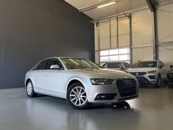 Silber Gebraucht 2012 Audi A4 Attraction Limousine | 7.990 € (Guter Preis)