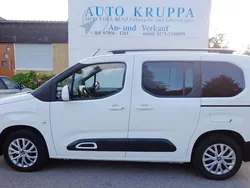 Weiß Gebraucht 2020 Citroën Berlingo Shine Van / Kleinbus | 19.990 € (Guter Preis)