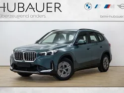 Grün Gebraucht 2023 BMW iX1 SUV | 37.690 € (Superpreis)