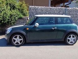 Grün Gebraucht 2007 Mini Cooper D Kleinwagen | 3.950 € (Fairer Preis)