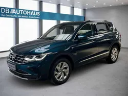 Blau Gebraucht 2022 VW Tiguan Elegance SUV | 29.880 € (Guter Preis)