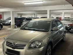 Grün Gebraucht 2006 Toyota Avensis T2 Limousine | 6.999 € (Etwas zu teuer)
