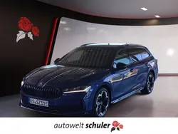 Blau Gebraucht 2025 Skoda Superb SportLine Kombi | 49.989 €