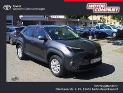Marlingrau metallic Gebraucht 2022 Toyota Yaris Hybrid Comfort | 22.450 € (Fairer Preis)