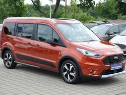 Orange Gebraucht 2022 Ford Grand Tourneo Connect Active Van / Kleinbus | 26.990 € (Guter Preis)