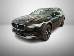 Onyx black / metallic Gebraucht 2024 Volvo V90 CC Plus Kombi | 53.800 € (Etwas zu teuer)