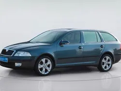 Grau Gebraucht 2007 Skoda Octavia Elegance Kombi | 5.499 € (Teuer)