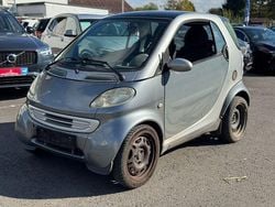Grau Gebraucht 2001 Smart ForTwo Coupé Coupé | 1.999 € (Fairer Preis)