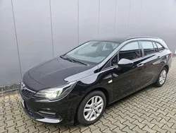 Onyx schwarz Gebraucht 2020 Opel Astra Kombi | 11.880 € (Fairer Preis)